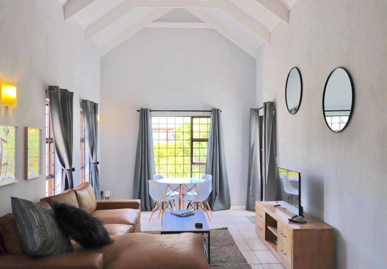 Carole'S Cottage Hermanus Buitenkant foto