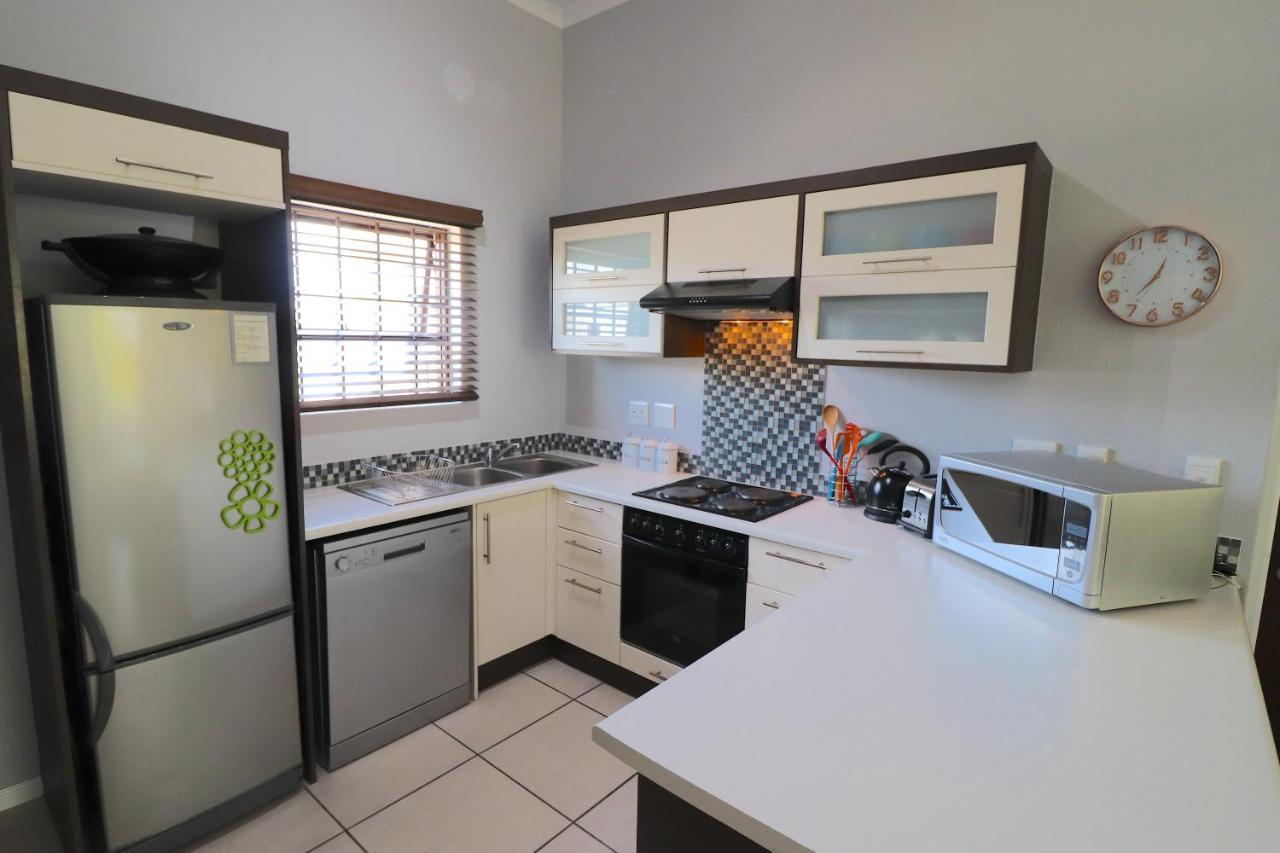 Carole'S Cottage Hermanus Buitenkant foto